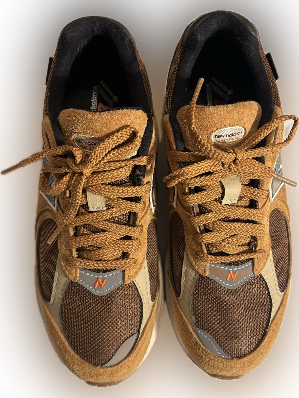 New Balance Men’s 2002R Gore-Tex “Tobacco”